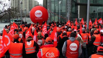 La CFDT Carrefour risposte au plan Bompard