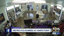 Armed robber targets Chandler cell phone store