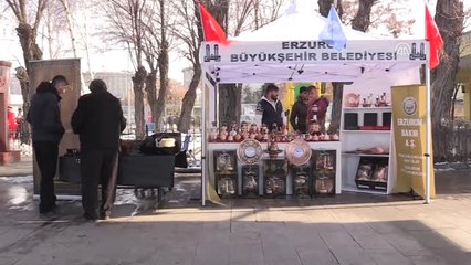 Doğu Ekspresi" Yolcularına Halaylı ve Mehteranlı Karşılama