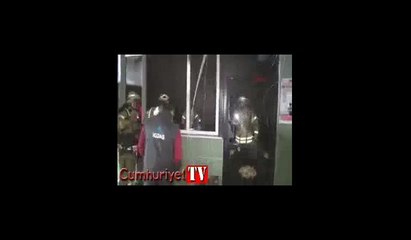 Avcılar'da cami kütüphanesinde yangın