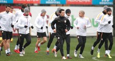 Galatasaray'da Sözleşmesi Biten 8 Futbolcunun Kaderi, Ligdeki Sıralamaya Bağlı Olacak