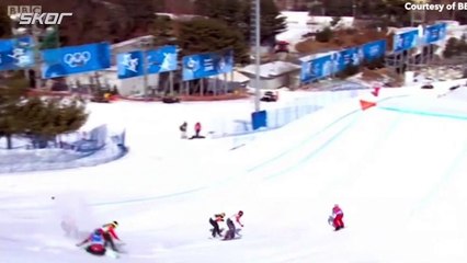 Snowboard yıldızı boynunu kırdı yine de yarışmayı tamamladı