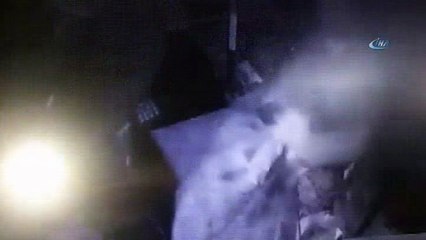 Markette hırsızlık güvenlik kamerasında