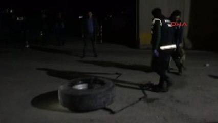 Muş Stepneye Zulalanan Uyuşturucuyu Narkotik Köpeği Buldu