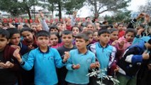 Gaziantep'te 523 öğrenci okul harçlıklarını Afrin'e gönderdi