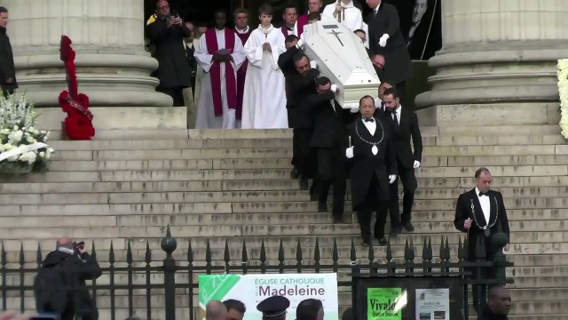 Alessandra Sublet monte au créneau pour soutenir Laeticia Hallyday