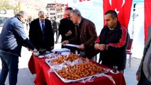 MHP Gümüşhane'de Afrin Şehitleri İçin Lokma Dağıttı
