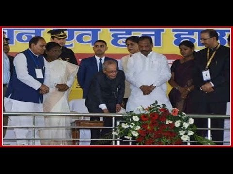 President Pranab Mukherjee went to Baidyanath temple
