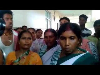 Protest after the death of a newborn baby in Sadar Hospital Dhanbad