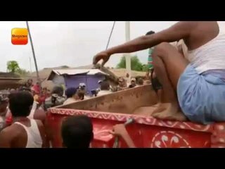 बिहार, लखीसराय :दिनदहाड़े तीन की हत्या के बाद पुलिस को खदेड़ा तो डीएसपी ने निकाली पिस्टल