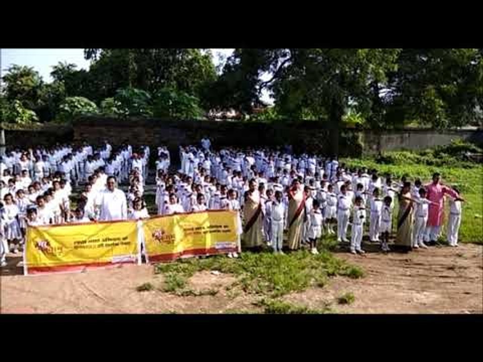 कड़ी धूप में भी जमशेदपुर में देश के खातिर डटे रहे भावी कर्णधा