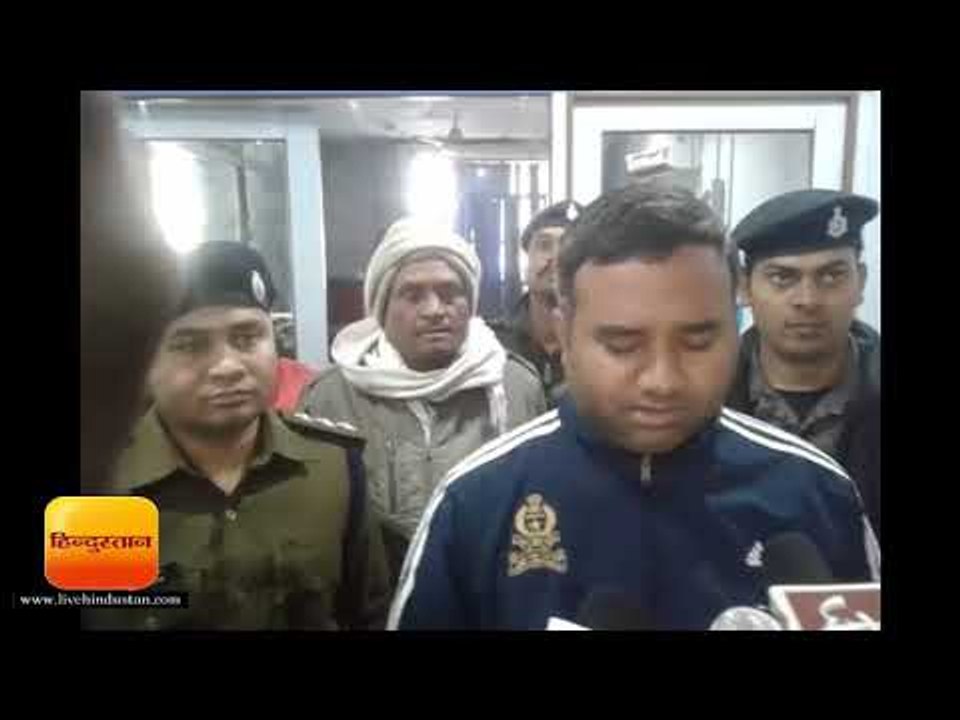 बैंक खुलते ही घुसे 8 अपराधी,15 मिनट में लूट लिए 52 लाख।। 52 lakh looted in 15 minutes