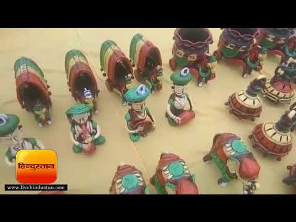 महोत्सव में रमा गोरखपुर, डीडीयू मैदान में उमड़ी भीड़