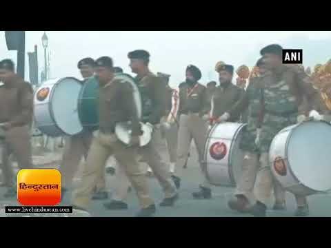 Republic Day 2018 rehearse parade II फॉग के बाद भी परेड की तैयारियों में जुटे हैं जवान