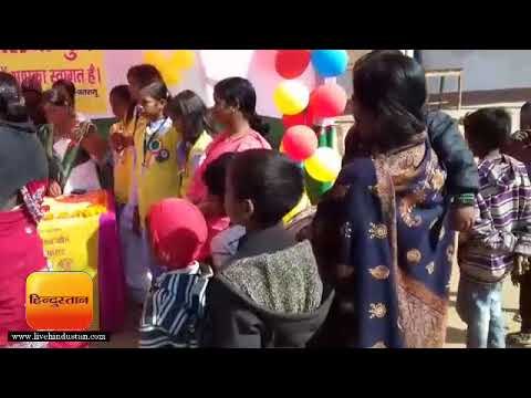 पालू गांव में मॉडल बूथ बनाकर बच्चों को दी गई पोलियो की खुराक II