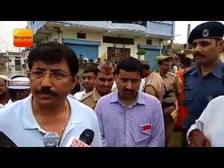 बाढ़ से बेकाबू हालात, गोरखपुर शहर में चल रही नाव II  Flood situation is uncontrolled in Gorakhpur