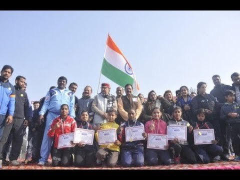 हॉफ मैराथन: बेटियों को सम्मान देने के लिए दौड़ा पूरा मुरादाबाद