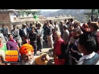 अल्मोड़ा में पालिका विस्तार के विरोध में केन्द्रीय कपड़ा राज्यमंत्री टम्टा का आवास घेरा