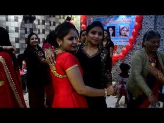 काशी में खास अंदाज में मनाया वैलेंटाइन डे II Expressed love in special style