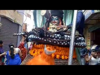 महाशिवरात्रि II काशी में धूमधाम से निकली बाबा की बारात