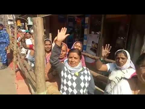 काशी विश्वनाथ मंदिर II दूसरे दिन भी लगी भक्तों की कतार