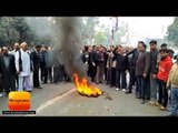 वाहन चोरी के विरोध में वकीलों का हंगामा, रोड पर लगाया जाम II Lawyers Protest in Aligarh