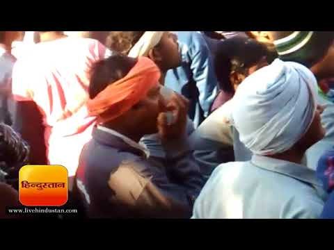 आगरा में अवैध वसूली पर गार्डों और पुलिस वालों में मारपीट