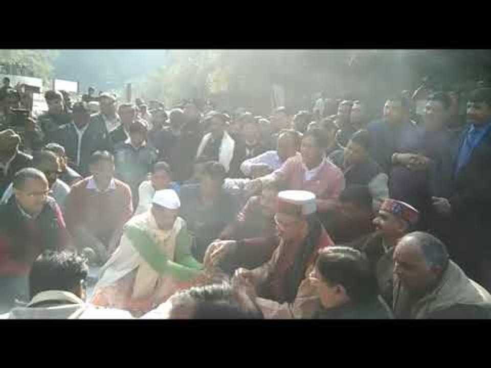डोईवाला में सीएम ने किया सौ करोड़ की योजनाओं का...