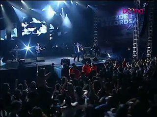 Halid Bešlić - Prvi poljubac davno zaboravljen (live)