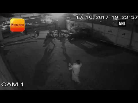 शर्मनाक: छेड़छाड़ का विरोध करने पर लड़की के साथ की मारपीट, देखें वीडियो