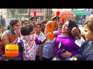 ट्रैफिक जागरूकता को लेकर मुजफ्फरपुर में हक हिंदुस्तान कमेटी ने सड़क जागरूकता अभियान चलाया