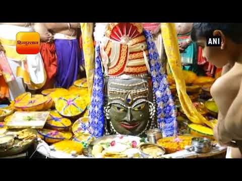 उज्जैन: नरक चतुदर्शी पर महाकाल मंदिर में भगवान शिव को दूध से नहलाया, देखें आरती