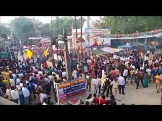 आठ किलोमीटर की दूरी 20 घंटे में तय कर घाट पहुंची मां काली की प्रतिमाएं