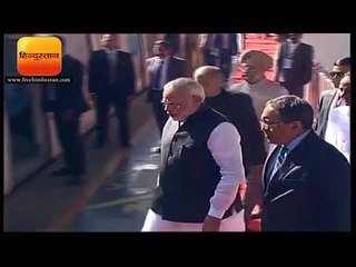 Descargar video: GES 2017 II   हैदराबाद में मेट्रो रेल सेवा शुरू,पीएम मोदी सीएम केसी राव ने की सवारी