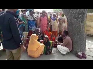 UP: कन्नौज में ट्रेन से कट गए बाप-बेटा, परिवार में मचा कोहराम