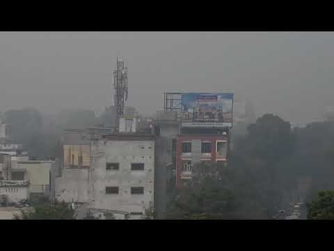 दिल्ली की धुंध पहुंची कानपुर, बढ़ रहा खतरा II Kanpur, Kanpur Hindi News - Hindustan