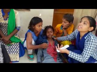 Daughter on demand to upgrade school, three unconscious II स्कूल को अपगे्रड़ करवाने पर अड़ी बेटियां