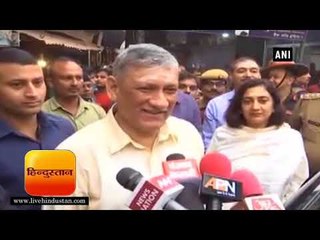 वाराणसी: सेना के पास हथियारों की कमी नहीं,हर हमले से निबटने को तैयार थल सेनाध्यक्ष