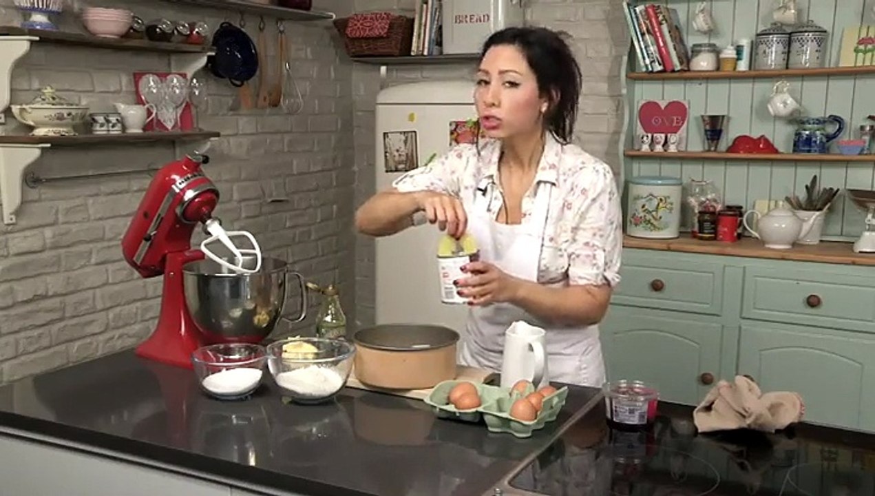 Bake A Pineapple Upside Down Cake Video