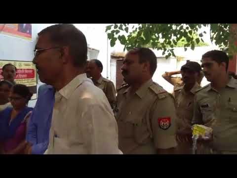 शिक्षामित्र अब दिल्ली में लड़ेंगे लखनऊ की लड़ाई II Shiksha Mitra will now fight in Delhi, Kanpur