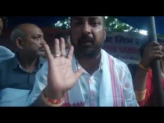 केंद्र सरकार से कोई आश्वासन न मिलने से शिक्षामित्रों में भारी आक्रोश