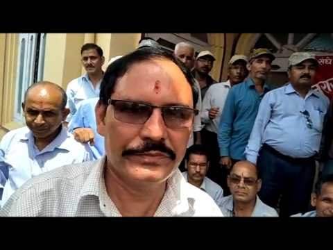 Agitation begins for 21-point demands of Forest Corporation employees in Haldwani