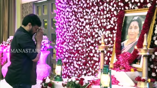 Mega Star Chiranjeevi @ Lakshmi Devi Kanakala's Santhapa Sabha Rajiv Kanakala Suma Kanakala