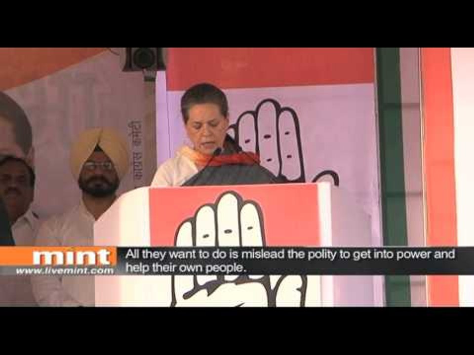 Sonia Gandhi warns against BJP's divisive politics