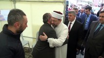 Diyanet İşleri Başkanı Erbaş, şehit askerin ailesini ziyaret etti