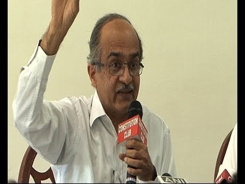 AAP says Moily favoring Essar