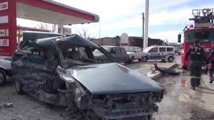 Hurdaya Dönen Otomobilden Sağ Çıktı