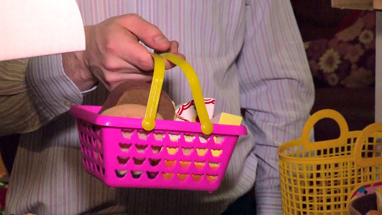 CBeebies Grown-ups  Help your child with number pairs to 10