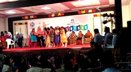 Indian school students dancing on stage