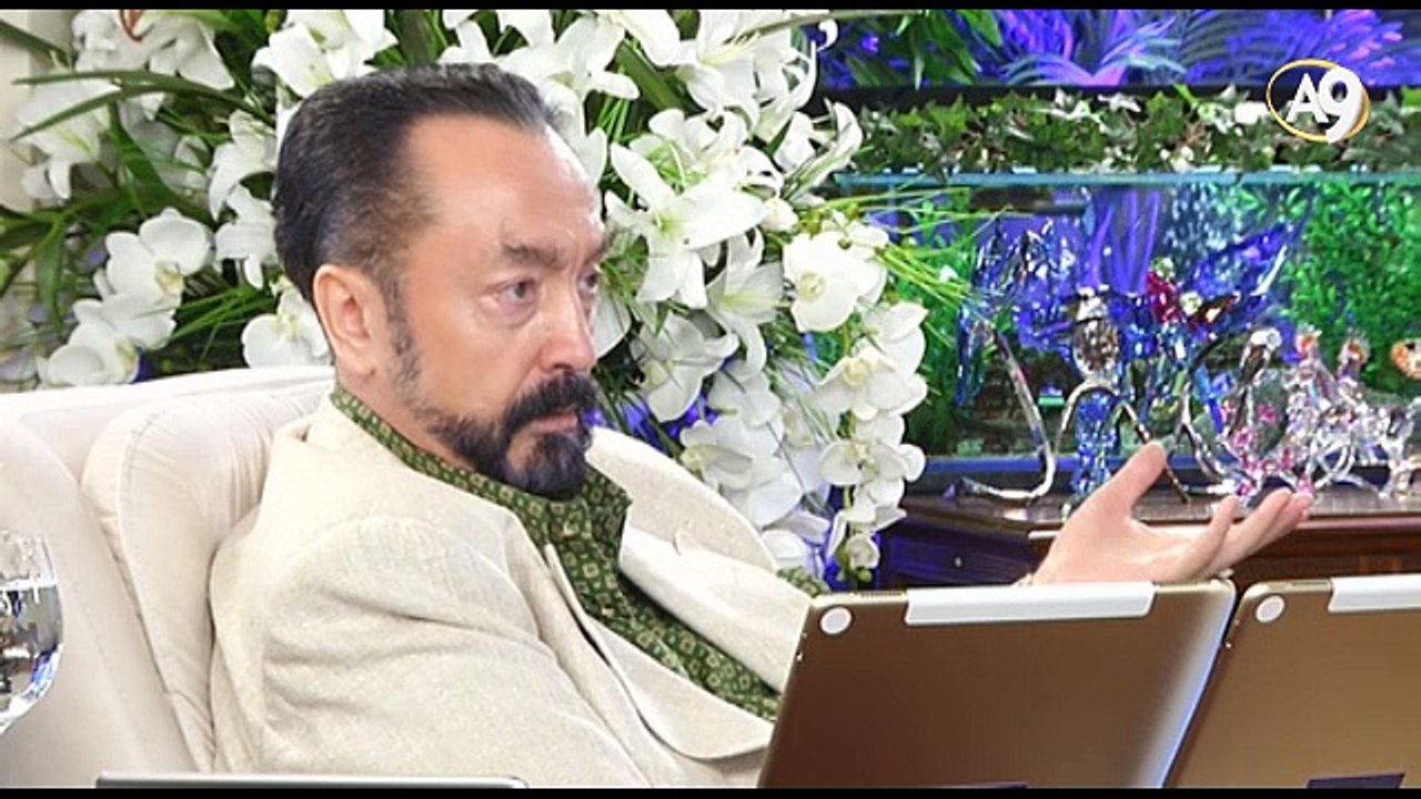 Cumhurbaşkanımız Recep Tayyip Erdoğan Topkapı Sarayı ziyaretlerinde mehterle karşılanmalı